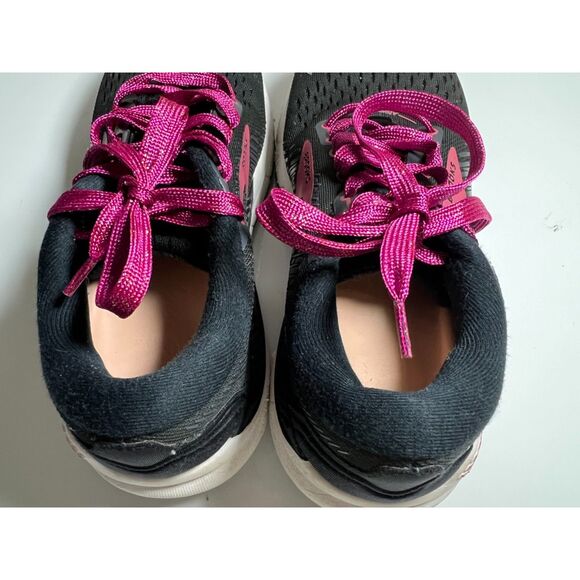 Brooks black/magenta Addiction GTS 15. Size 7.5(W) - Picture 3 of 8